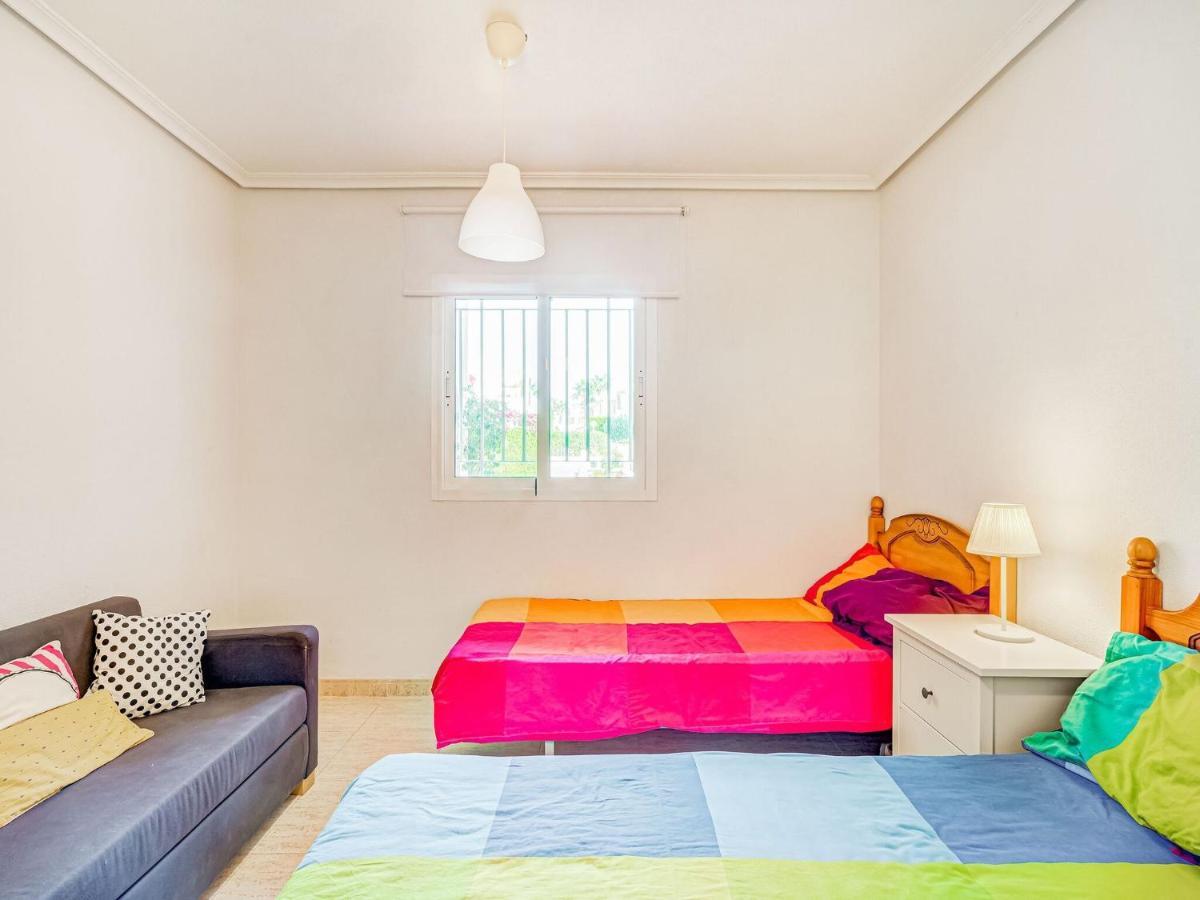 Belvilla By Oyo Lovely Bungalow With Swimming Pool 奥里韦拉 外观 照片